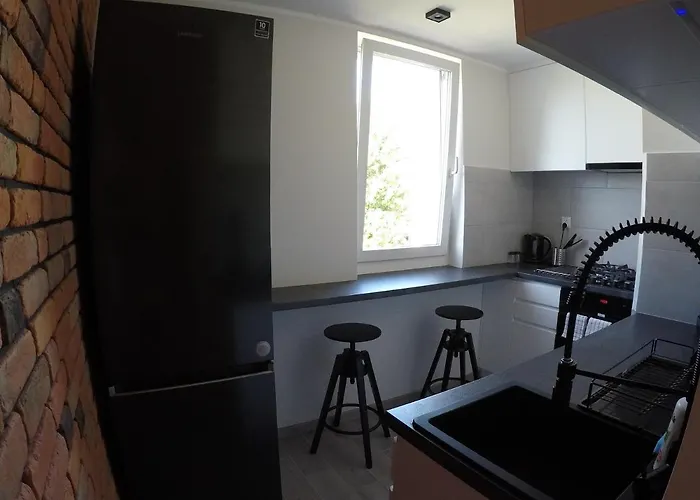Apartment 450M From The Beach